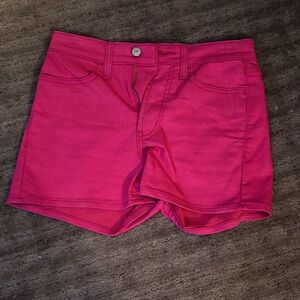Old Navy Fuchsia Women's Shorts